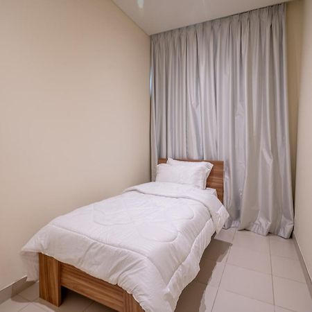 City Walk Apartment Specter Dubai Bagian luar foto
